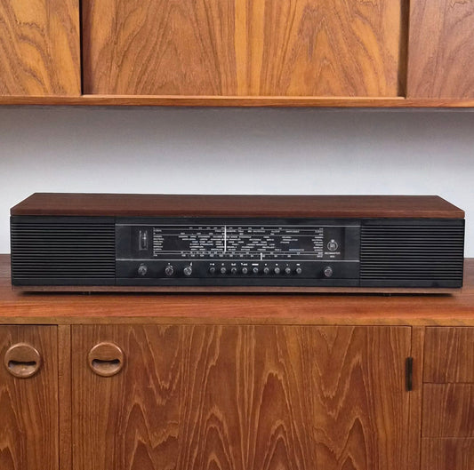 Beomaster 700 et Beomaster 900 : les amplificateurs tuner Bang & Olufsen qui ont marqué les années 1960