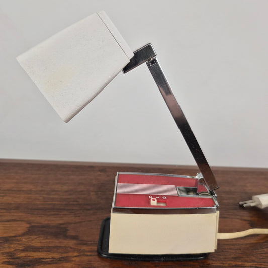 Lampe de table modèle Solo mini par H Bødtcher Hansen, Danemark 1960 – vue générale du luminaire – en métal – Danemark, années 1960 – Atelier 56