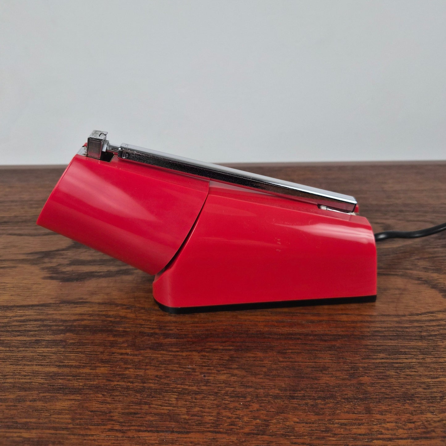 Lampe de table modèle mini 8340 par H Bødtcher Hansen, Danemark 1960 – détail de l’abat-jour – en métal – Danemark, années 1960 – Atelier 56
