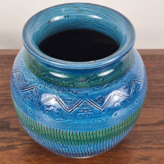 Vase en terre cuite émaillé Rimini Blue par Aldo Londi pour Bitossi, Italie, 1960 – vue de profil – en céramique – Italie, années 1960 – Atelier 56