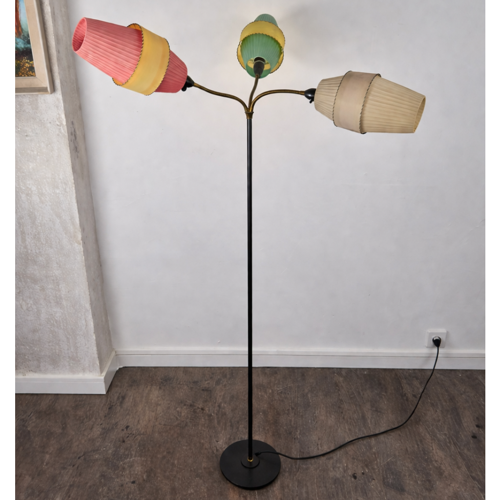 Lampe sur pied à bras mobiles et abats jours celluloïd, Danemark, 1960 – vue de profil – en métal – Danemark, années 1960 – Atelier 56