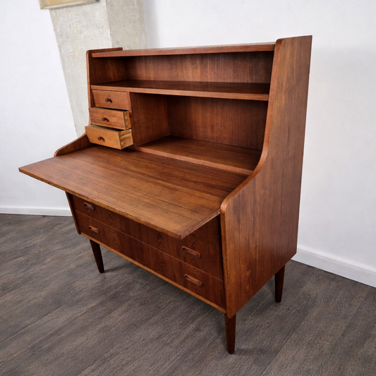 Secrétaire en teck avec tiroirs et plateau coulissant, Danemark, 1960