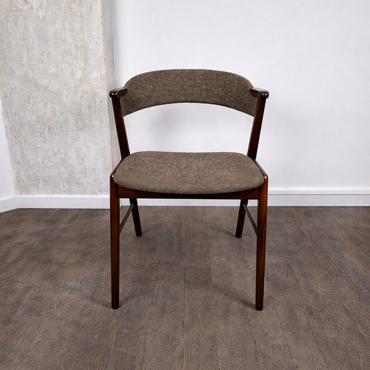 Chaise en palissande et laine, modèle 32 par Kai Kristiansen pour Korup Stolefabrik, Danemark, 1960 – vue de face – en teck, palissandre – Danemark, années 1960 – Atelier 56