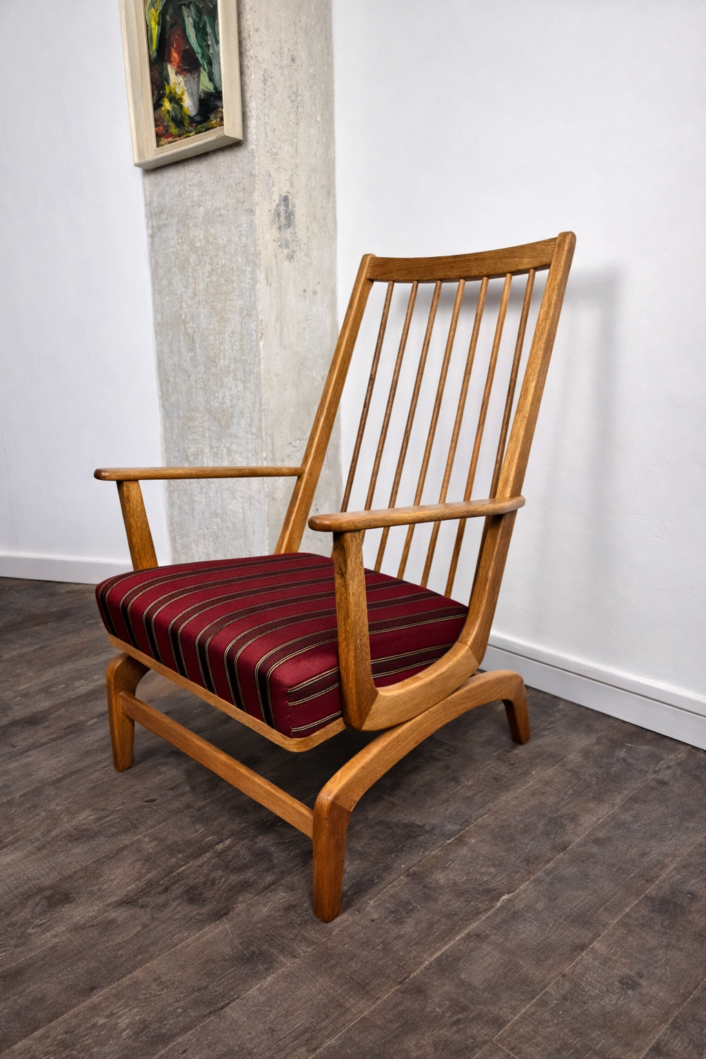 Chaise à bascule en chêne et coussin en tissus, Danemark, 1960 – vue de trois-quarts – en chêne – Danemark, années 1960 – Atelier 56